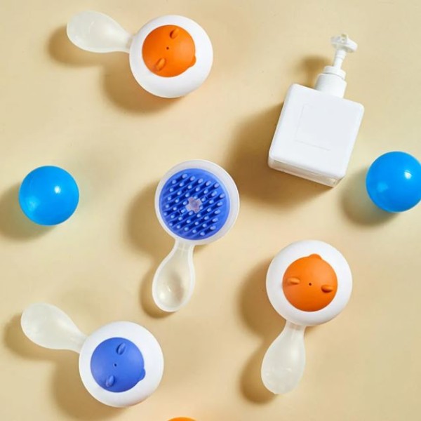 Silicone Pet Bath Brush with Soap Dispenser for Gentle Fur Grooming