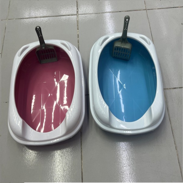 Medium Size Cat Litter Box With Scoop